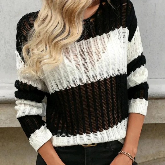 Color Block Drop Shoulder Sweater Without Bra - Picture 1 of 5